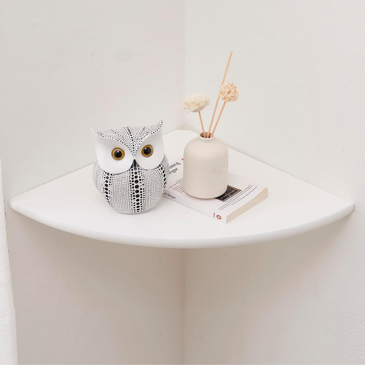Corner Shelf, White Solid Oak Wood Floating Corner Shelf Wall Mount Round End Floating Speaker Shelf Display Shelf for Small Plant Photo Frame (White, 16in)