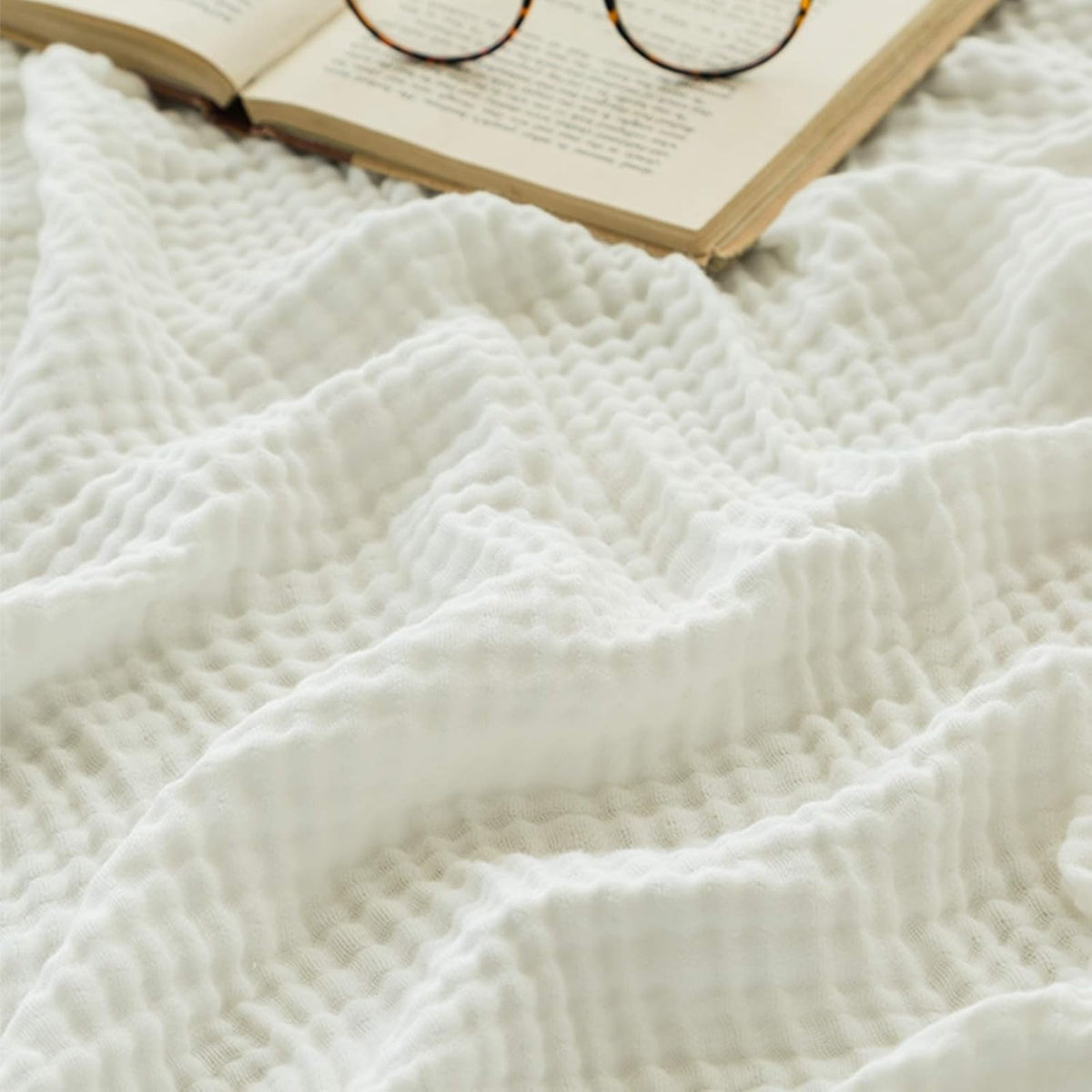 EMME Cotton Blanket for Couch Breathable Gauze All Season Soft and Lightweight Muslin White Throw Blankets for Adults (White, 50"x70")