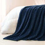 Exclusivo Mezcla Striped California King Size Fleece Blanket - Image 6