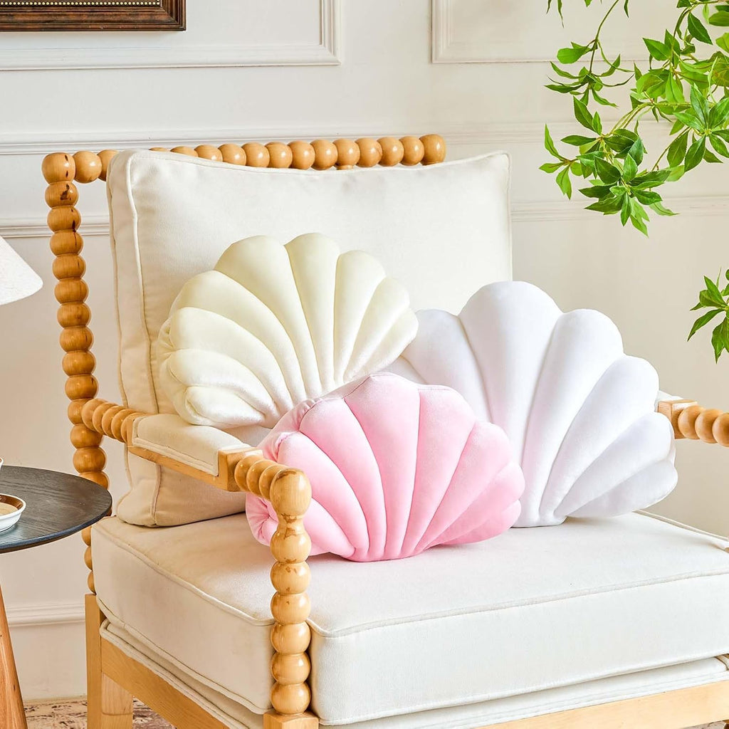 White Seashell Throw Pillows, Shell Shaped Throw Pillows, 13 Inch Soft Velvet Home Decorative Pillow Plush Cushion for Bed Couch Living Sofa Room Decor Accent Throw Pillow