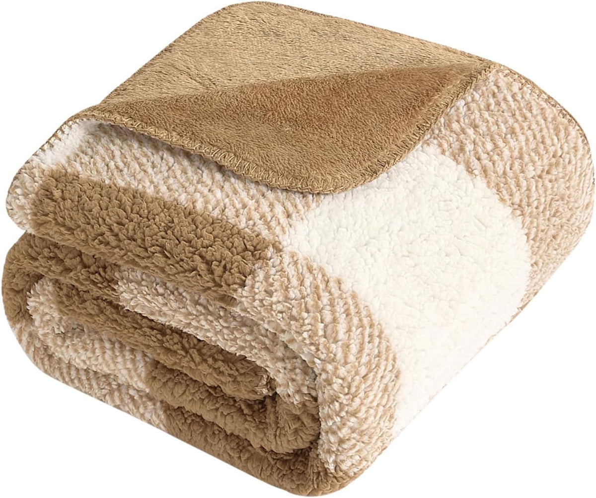 LURKA Checkered Sherpa Fleece Queen-Size Bed Blanket - Extra Thick and Warm Winter Soft Fuzzy Plush Blanket for Couches, Beds & Pets, Brown, 90x90 Inches