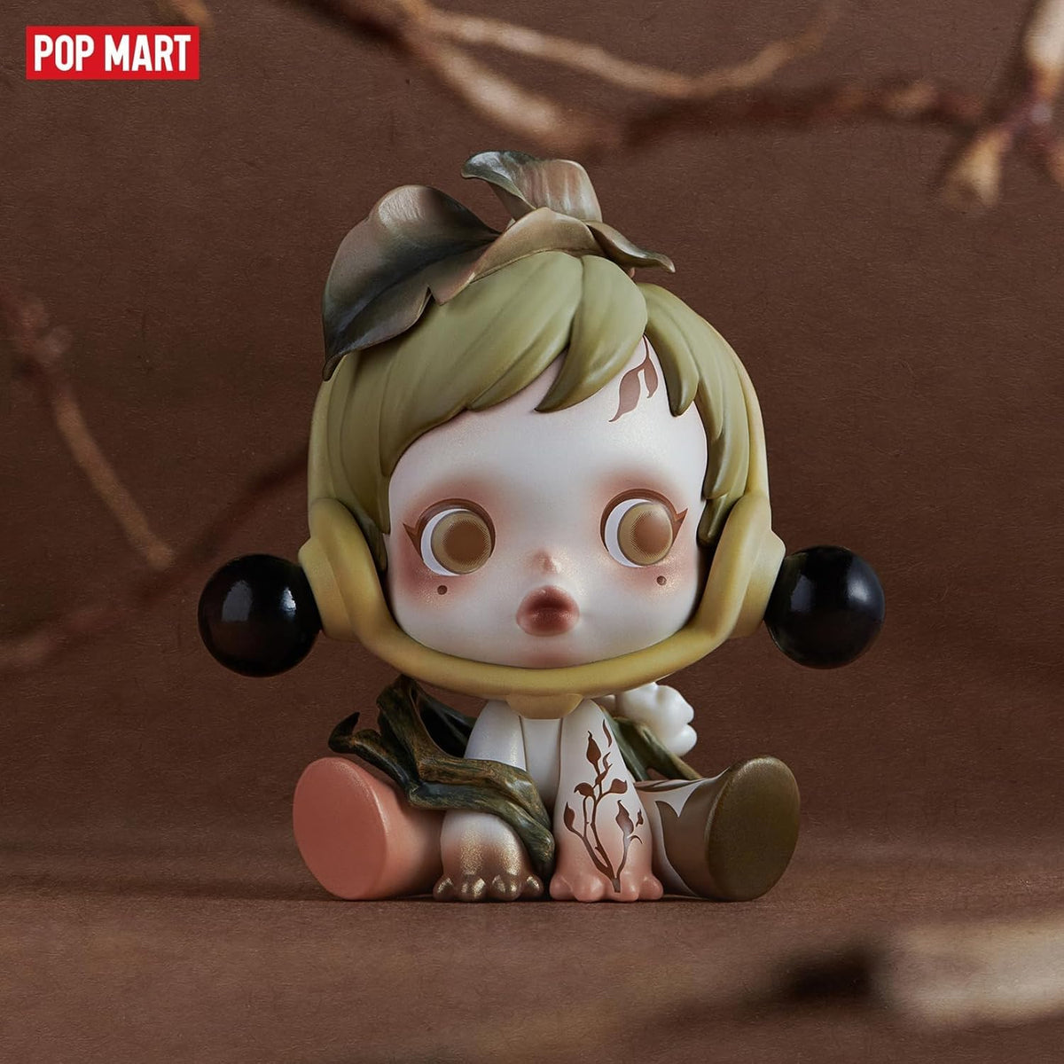 POP MART SKULLPANDA The Ink Plum Blossom Series Figures, SKULLPANDA Blind Box Figures, Random Design Action Figures Collectible Toys Home Decorations, Holiday Birthday Gifts, Single Box