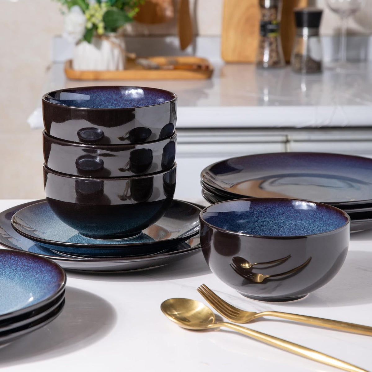 LERATIO Ceramic Dinnerware Sets for 4,Stoneware Coupe Plates and Bowls Sets,Highly Chip and Crack Resistant | Dishwasher & Microwave & Oven Safe Dishes set,Reactive Glaze Dinnerware- Service for 4