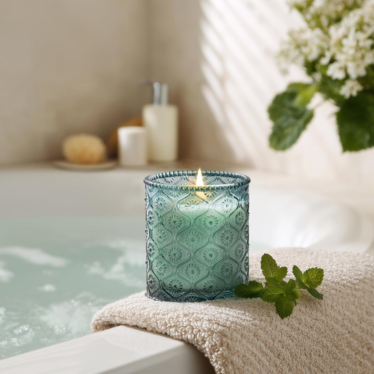 LA JOLIE MUSE Geranium Vert Mint Candle - Mint, Geranium, Lavender | 6 oz Natural Soy Wax | 40 Hours Clean Burn | Fresh Scented Candle | Gift-Ready for Hosts & Gatherings