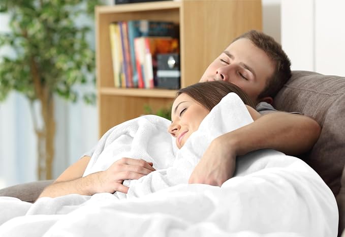 Utopia Bedding Ultra Soft Fleece Bed Blanket King Size White | Microfiber Plush - Image 6