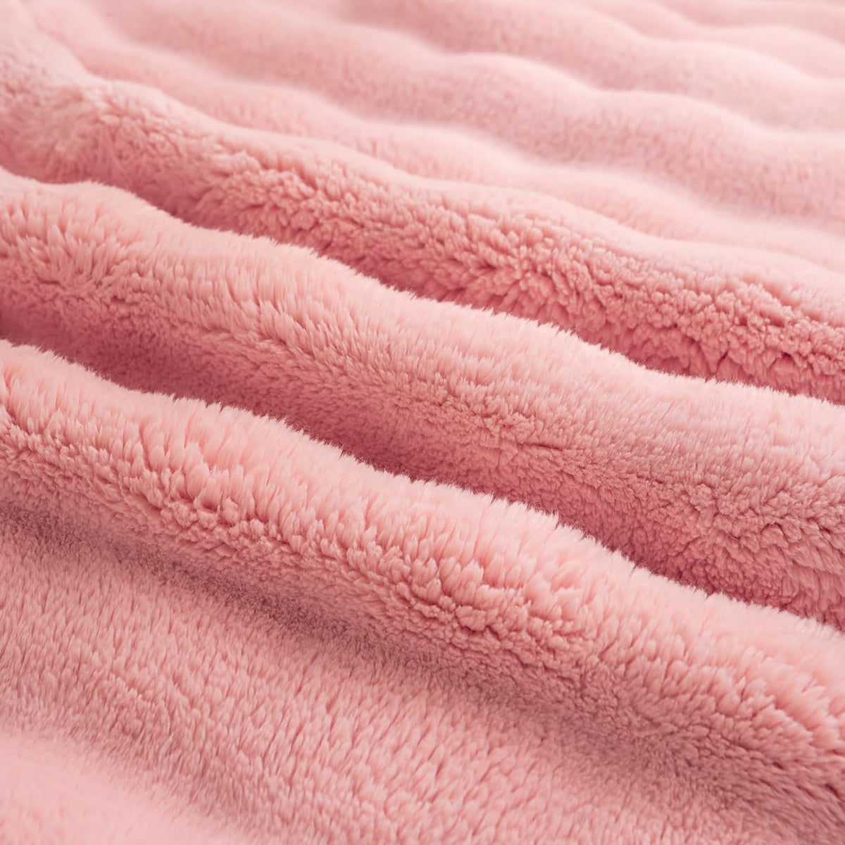 YUSOKI Luxury 3D Bubble Throw Blanket 5lb,All Ages,Home Decoration, (Light Pink,90 * 90inches)