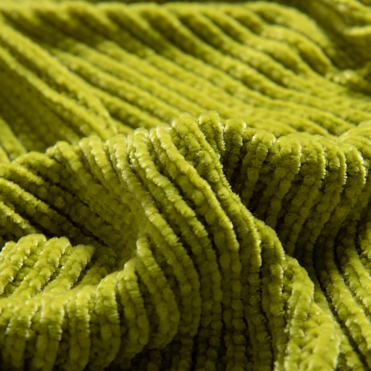 lifein Throw Blanket for Couch, Soft Green Boho Decor Bed Throw,Cozy Knitted Chenille Small Farmhouse Lightweight Throw for Spring(Green,50 * 60")