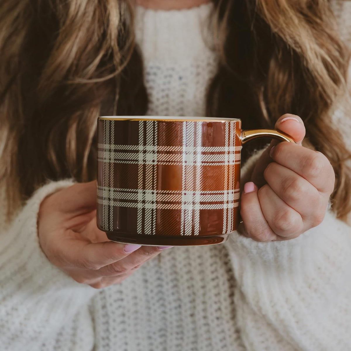 Sweet Water Decor Brown Plaid Mug with Gold Handle, 14oz Fine Bone China Coffee Cup for Tea, Latte, or Hot Cider, Cozy Fall Drinkware, Housewarming & Hostess Gift for Autumn and Thanksgiving