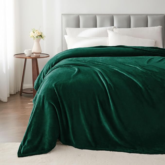 BEDELITE Fleece Blanket Soft Plush Queen Bed Blanket Forest Green 90"x90" | - Image 6