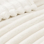 Exclusivo Mezcla Striped California King Size Fleece Blanket - Image 4