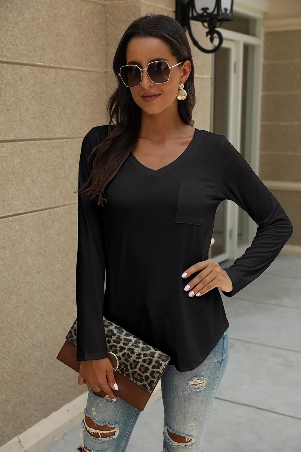 Tobrief Women's Long Sleeve V-Neck Shirts Fall Graphic Tees Loose Casual T-Shirt
