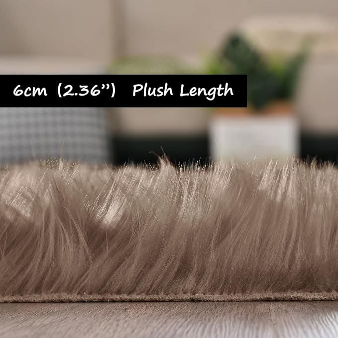 Goolela Faux Sheepskin Fur Rug Light Brown Beige Fluffy Rug 4x6 Carpet - Image 4