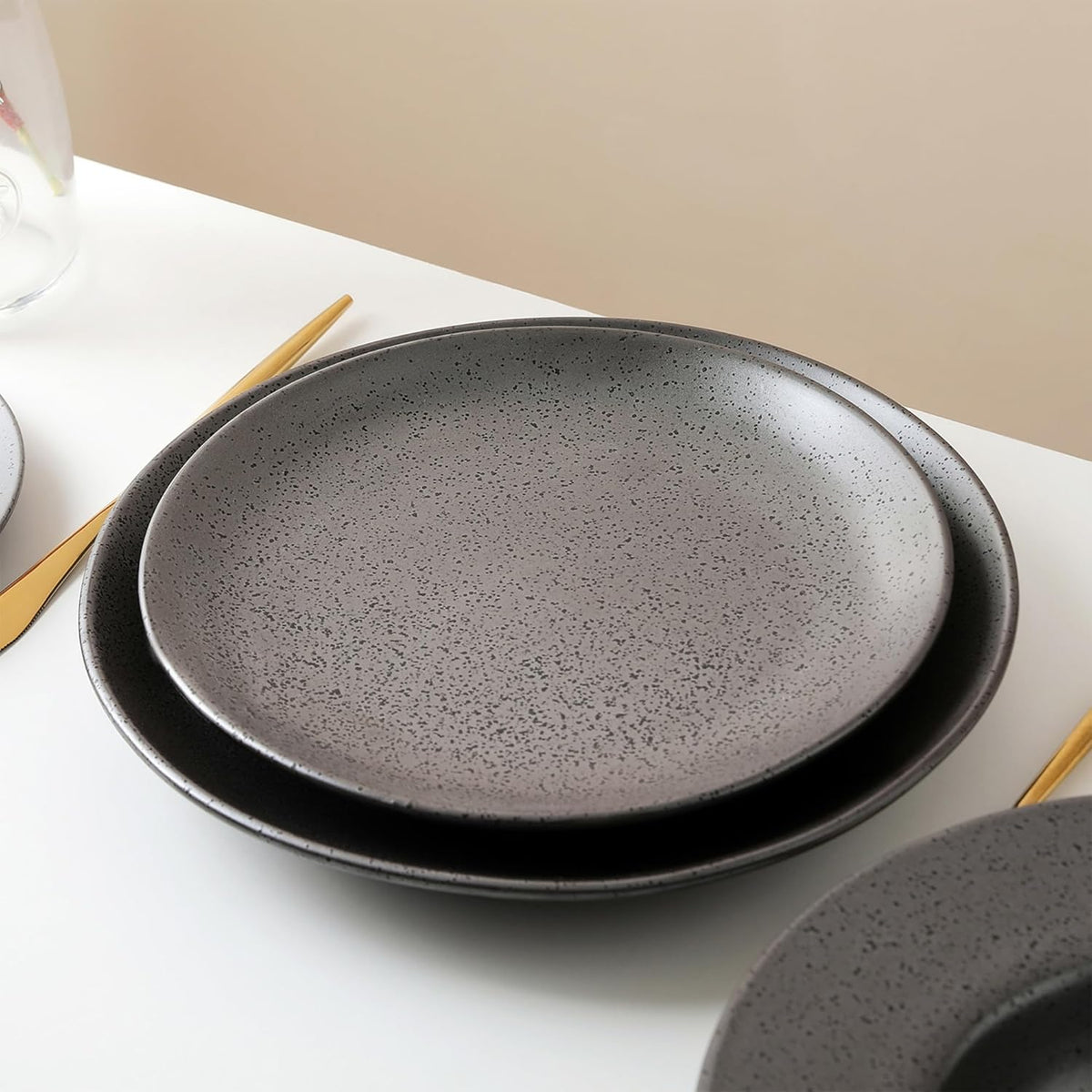 Stone Lain Valencia Porcelain 32-Piece Round Dinnerware Set, Plates and Bowls Set, Dish Set for 8, Metallic Grey