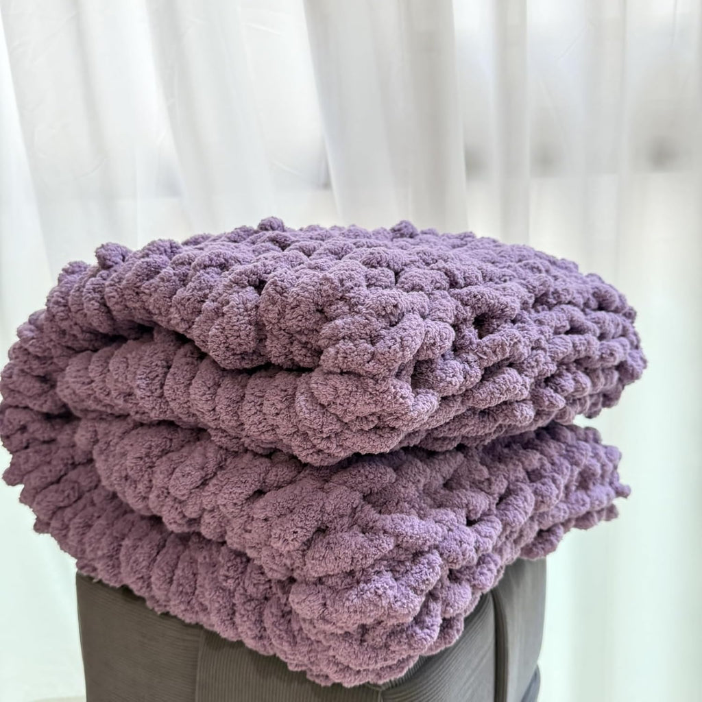 Chunky Knit Blanket Throw 40"x60", Chenille Throw Blankets, Handmade Warm & Cozy Blanket Couch Bed Home Decor, Soft Breathable Fleece Banket, Christmas for Couch Bed Sofa Best Gift (Purple)