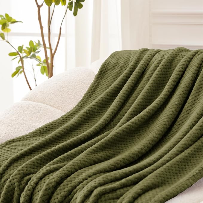 Exclusivo Mezcla Soft Waffle Fleece Bed Blanket Queen Size, Olive | Lightweight - Image 5