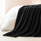 Exclusivo Mezcla Striped Queen Size Fleece Blanket - Image 6