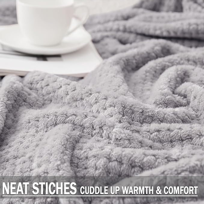 Exclusivo Mezcla Soft Waffle Fleece Bed Blanket King Size, Light Gray | - Image 5