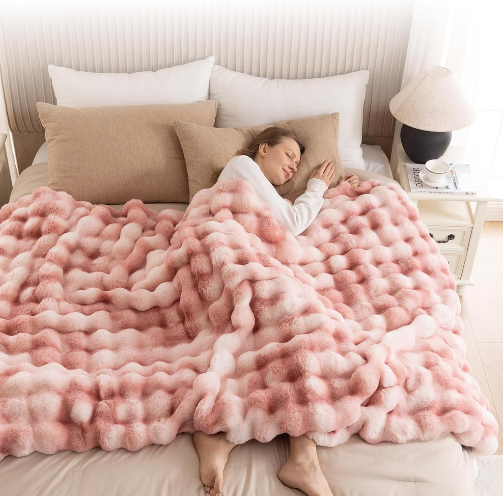 Cozy Faux Fur Throw Blanket for Couch-Warm Fuzzy Throw Blanket, Soft Plush Thick Bubble Blankets for Bedroom and Living Room, Furry Luxury Blanket, 60 x 80, Tie-Dye Pink