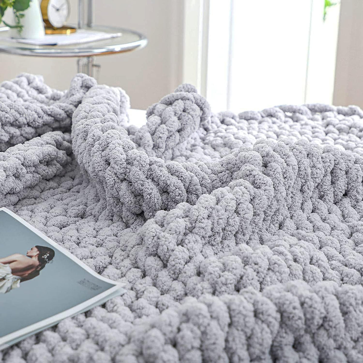 Bigacogo Chunky Knit Throw Blanket for Couch, 60x80 inches, 100% Hand Knitted with Thick Jumbo Chenille Yarn, Cozy Soft Large Rope Knot Cable Crochet Blankets for Sofa Bed Living Room, Light Grey