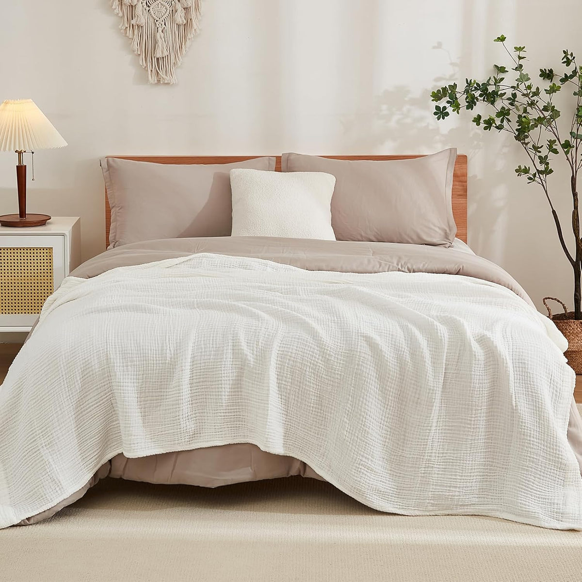 EMME Cotton Blanket Queen Size for Bed Soft Large Muslin Bed Bedspread 90"x90" Lightweight Breathable White Blanket All Season Gauze, White