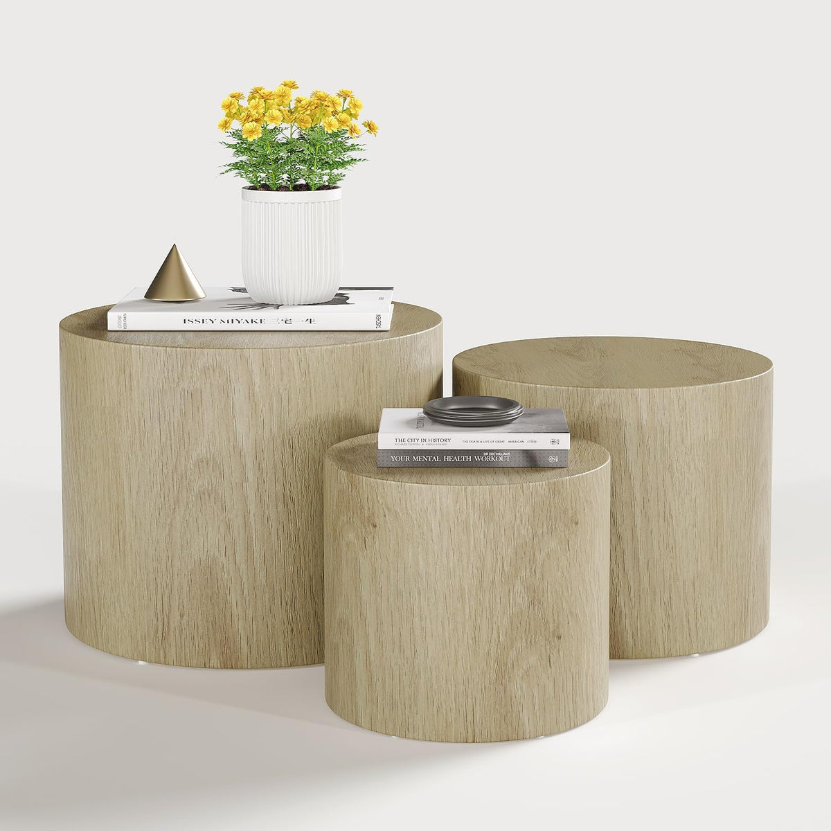 Vikiullf Nesting Coffee Table Set of 3, Round Wooden Coffee Tables, Modern Circle Table for Living Room Side Table End Table, Saving Space Design and No Need Assembly,Natural Wood Grain