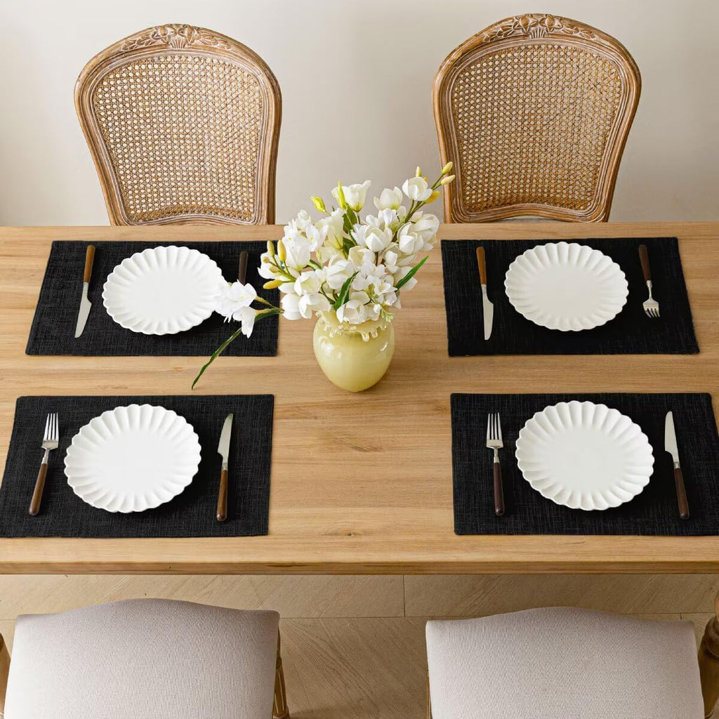 Placemats Set of 6, Bilayer Thickened Linen Place Mats Heat Resistant Machine Washable Wrinkle Free Carefully Selected Polyester Mats for Kitchen/Dining/Coffee Table (Black)