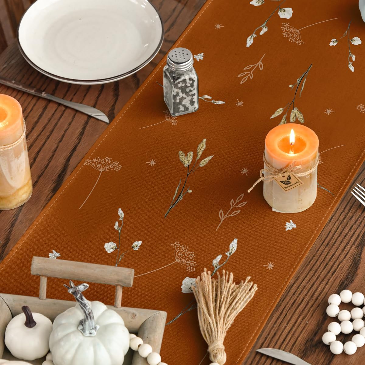 Artoid Mode Orange Pumpkins Leaves Flowers 210 GSM Fall Table Runner, Seasonal Autumn Kitchen Dining Table Decoration for Home Party Decor 13x120 Inch
