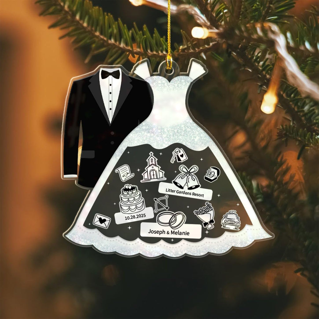 Our First Christmas As Mr & Mrs Ornament 2025, Personalized Marriage Wedding Ornament Gift for Bride Groom Newlyweds, Custom Text Names Husband Wife Married Together Ornaments for Wedding Anniversary
