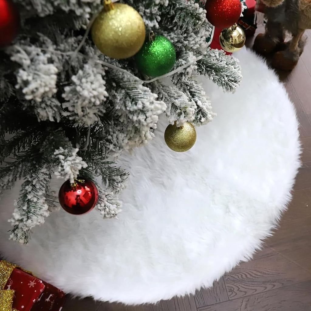 30 Inch Faux Fur Christmas Tree Skirt Soft Snow White Plush Tree Mat Christmas Decorations Fluffy Tree Skirts Xmas Holiday Party Indoor Decorations