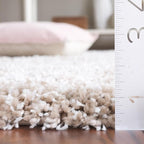 SAFAVIEH California Shag Collection Area Rug - Image 3
