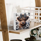 Highland Cow Decor, Highland Cow Gifts for women, Highland Cow Nursery Decor, Wooden Box Decor Sign for Home Farmhouse Office Living Room Table Shelf Tiered