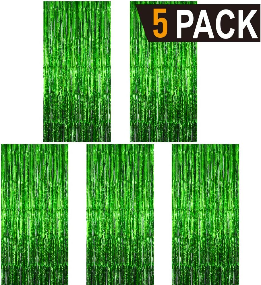 GOER 3.2 ft x 9.8 ft Metallic Tinsel Foil Fringe Curtains Party Photo Backdrop Party Streamers for St. Patrick's Day,Graduation,New Year Eve Decorations Christmas Wedding Decor (Green,5 Packs)