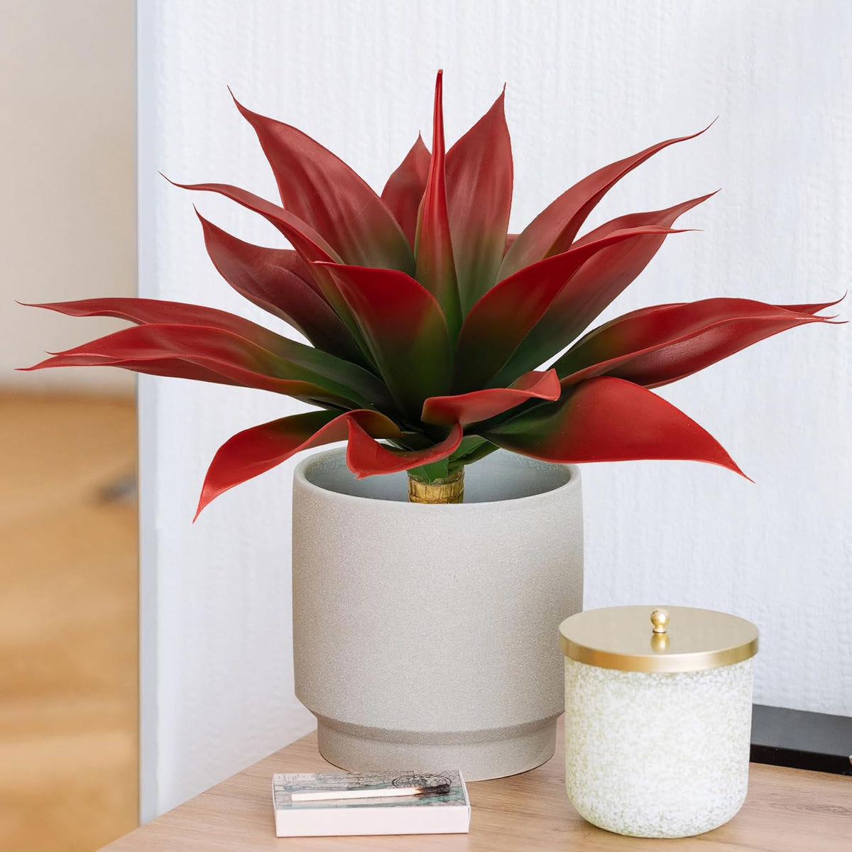 Artificial Agave Plants,Large UV Resistant Fake Agave Planters for Indoor and Outdoor Decorating Tropical Plant Succulents Greenery Indoor Decor (2Pack,18" Red)