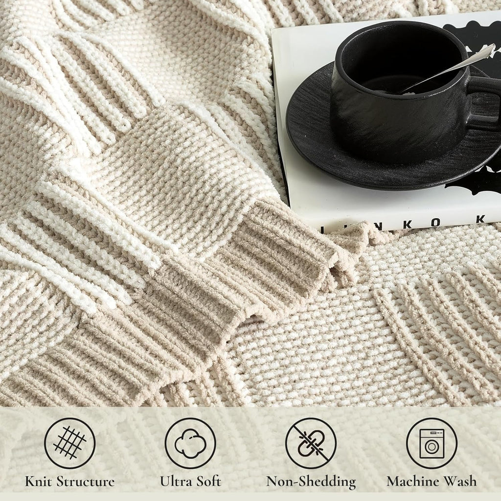 Amélie Home Chenille Knit Throw Blanket for Couch, Checkered Texture Decorative Soft Blanket for Sofa, Bed & Living Room, 50"x60", Khaki & White