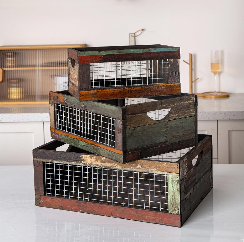 TIMRIS Set of 3 Rustic Wood Nesting Crates, Farmhouse Distressed Wooden Storage Boxes, Decorative Reclaimed Wood Organizer Baskets with Wire Mesh (Random)