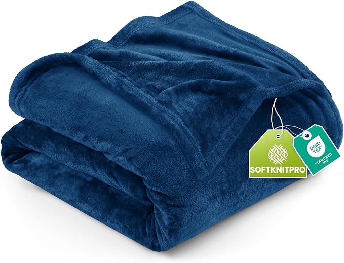 Utopia Bedding Ultra Soft Fleece Bed Blanket Queen Size Navy | Microfiber Plush by UTOPIABEDDING