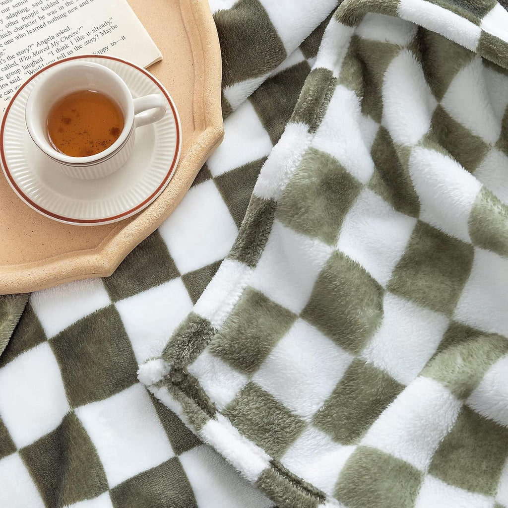 LOMAO Throw Blankets Flannel Blanket with Checkerboard Grid Pattern Soft Throw Blanket for Couch, Bed, Sofa Luxurious Warm and Cozy for All Seasons (Dark Olive, 90"x90")
