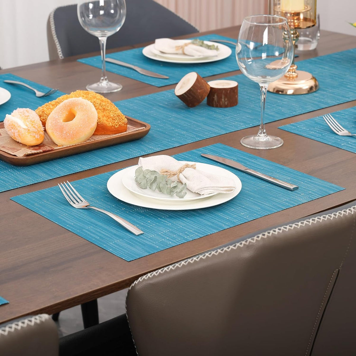 Myir JUN Placemats Set of 6, Vinyl Woven Placemats Place Mats Indoor Washable Table Mats Non-Slip Place mats for Dining Table (Blue, Set of 6)