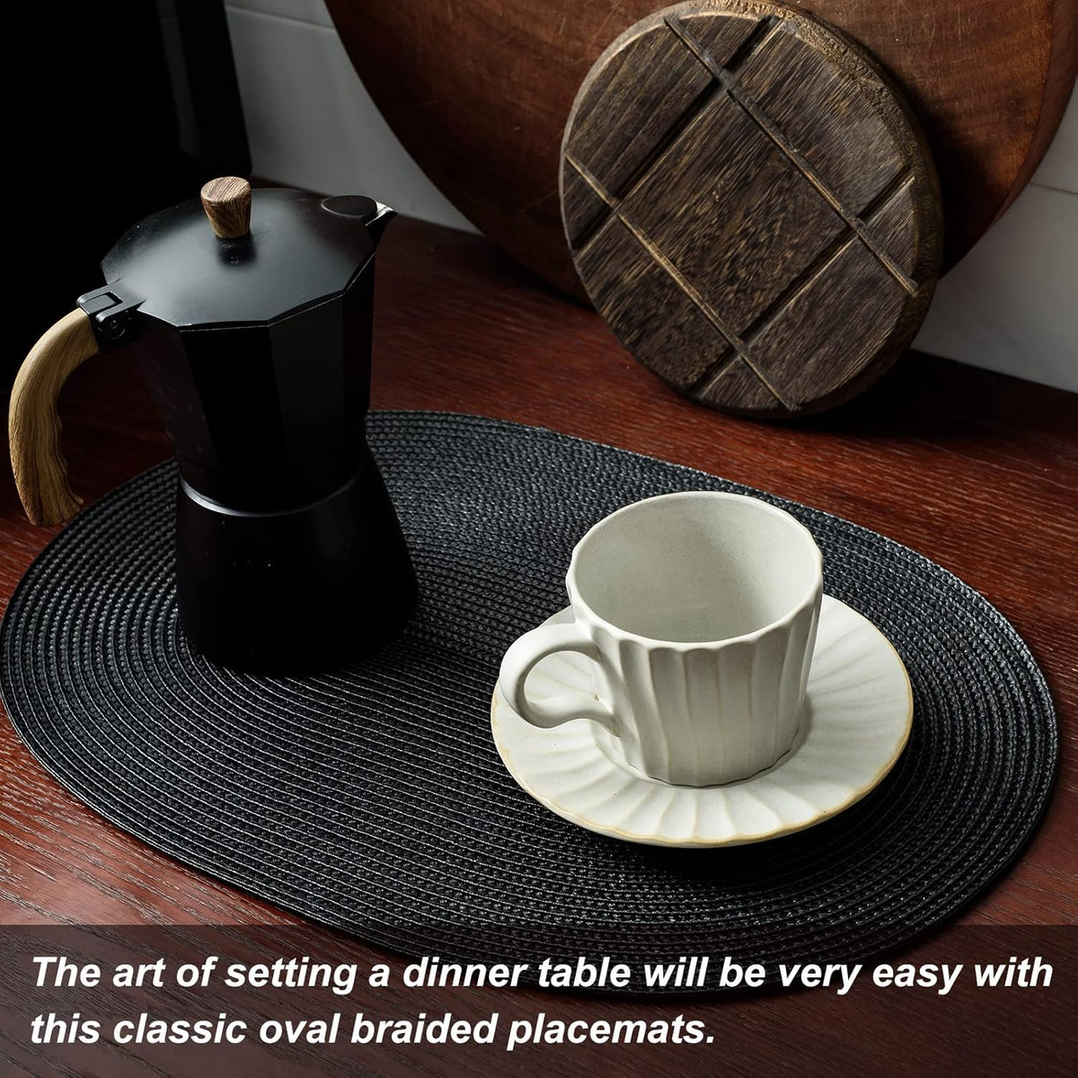 AHHFSMEI Placemats Set of 4 for Dining Table Washable Woven Vinyl Non-Slip 18x12 inches Placemat Heat-Resistant Durable Table Mats for Dining Table Easy to Clean (Oval Black, 4)
