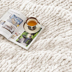 Ultra Soft Chunky Knit Blanket Throw -50x70 Hand Knitted Warm Chenille Throw Blanket, Home Decor Soft Thick Yarn Cable Knit Blanket Breathable Fleece Banket Christmas for Couch Bed Sofa Best GIF
