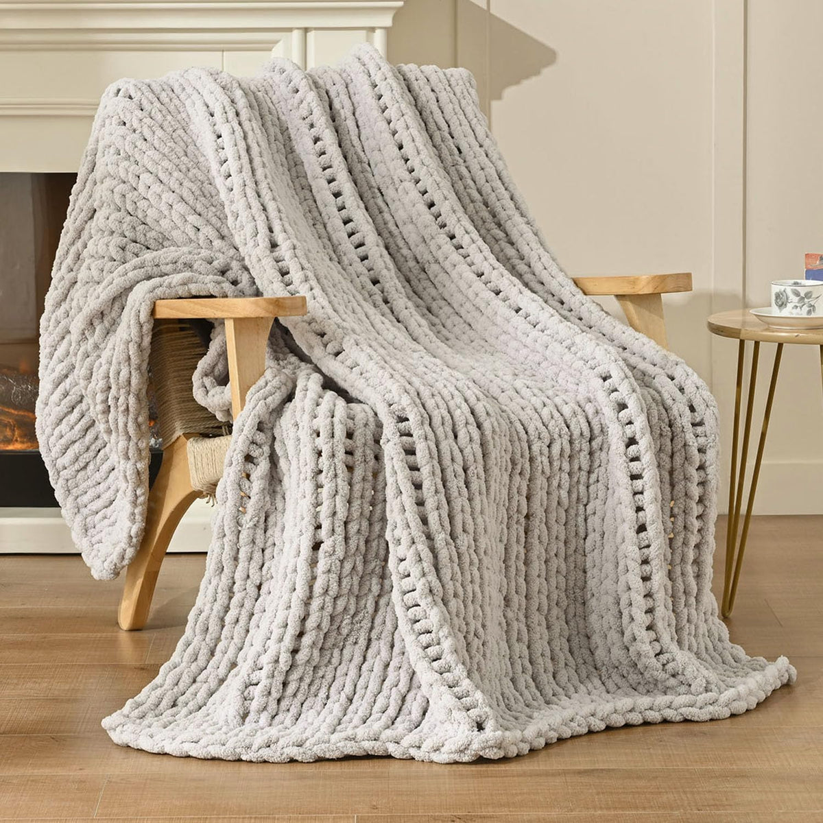 Esterra 100% Hand Knitted Chenille Throw Blanket, Cozy Soft Thick Cable Knit Throw, 40x50 Inches, Light Gray