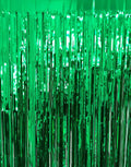 GOER 3.2 ft x 9.8 ft Metallic Tinsel Foil Fringe Curtains Party Photo Backdrop Party Streamers for St. Patrick's Day,Graduation,New Year Eve Decorations Christmas Wedding Decor (Green,5 Packs)
