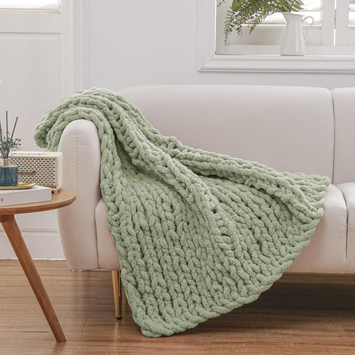 WESHIONGOO Chunky Knit Blanket Throw 40"×40" Knit Throw Blanket for Couch Bed Throw Blanket with Jumbo Chenille Yarn Thick 100% Handmade (Sage Green)