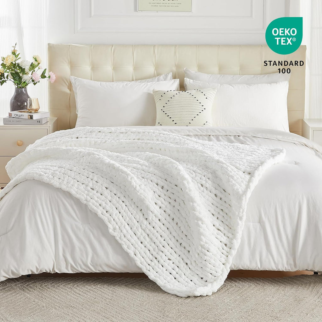 Carriediosa Chunky Knit Throw Blanket 50" X 60", 100% Hand Made Large Chenille Loop Yarn Soft Fluffy Throws for Couch Sofa Bed, Big Crochet Cozy Heavy Thick Cable Woven Blankets, Snow White