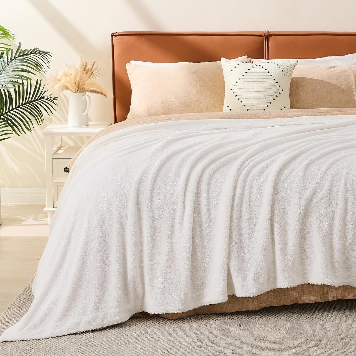 EMME Muslin and Fleece Queen Blanket Reversible - 80"*90" Cream Soft Warm Throw Blankets for Couch Bed Picnic Travel Bed