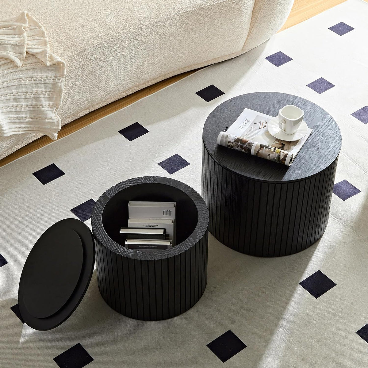 Nesting Coffee Tables Set of 2, Wooden Round Coffee Tables with Storage,Modern Circle Accent End Table Center Table for Small Spaces Living Room Bedroom Balcony Office Drum Side Table,Black