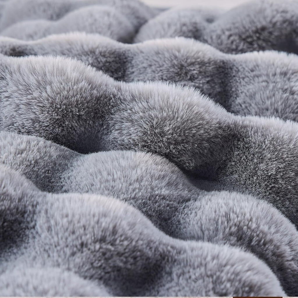 BENVWE Fluffy Faux Fur Throw Blanket for Couch, Soft Plush Thick Cozy Fuzzy Luxury Minky Bubble Blanket for Home Living Room Decor Gift for Women, Light Grey, 63" x 80", 1100GSM