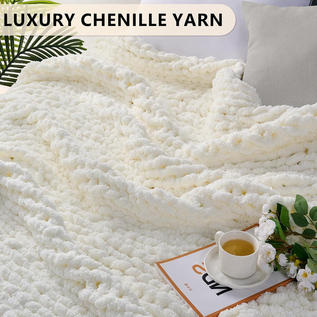 L'AGRATY Chunky Knit Blanket Throw: Soft Chenille Yarn Throw Blanket 50x60 - Handmade Thick Cable Crochet Blanket - Large Chunky Rope Throw Blanket for Couch Sofa Bed Home Decor(Cream White)
