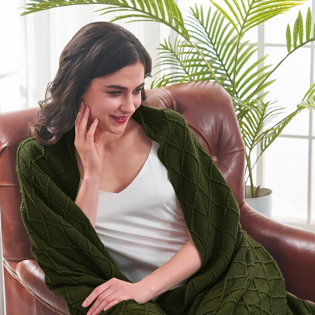 inhand Knitted Throw Blankets for Couch and Bed, Soft Cozy Knit Blanket with Tassel, Dark Green Lightweight Decorative Blankets and Throws, Farmhouse Warm Woven Blanket for Men and Women, 60"x80"
