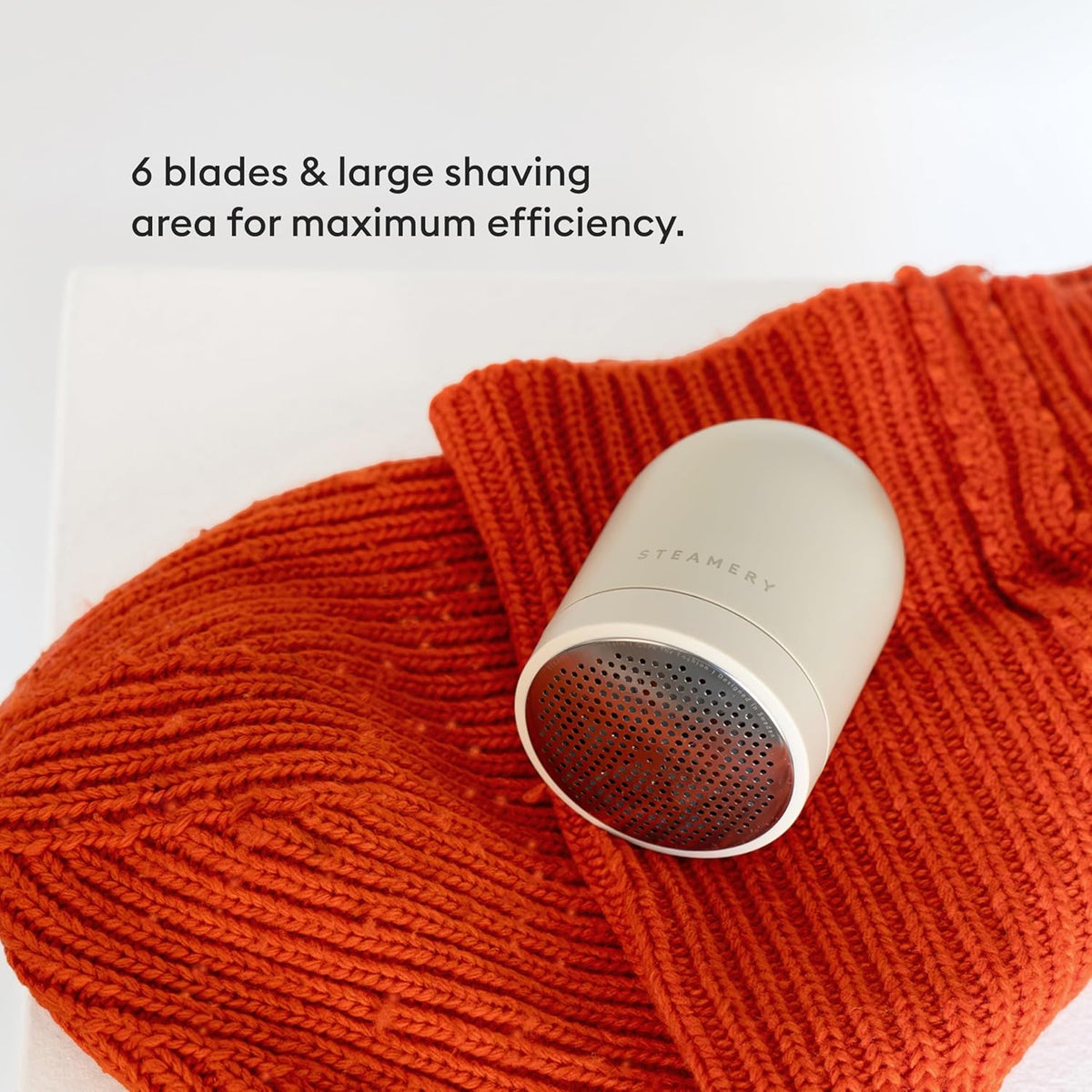 Steamery Fabric Shaver Pilo 2, Removes Lint and Pilling from Clothes and Textiles, Rechargeable Lint Remover with USB, Beige